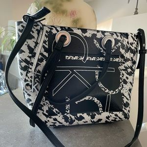 Calvin Klein Crossbody